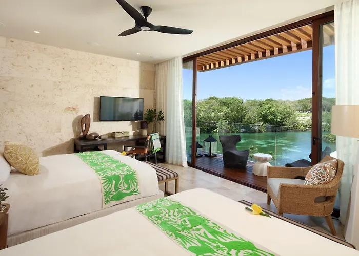 Rosewood Mayakoba Lafitte